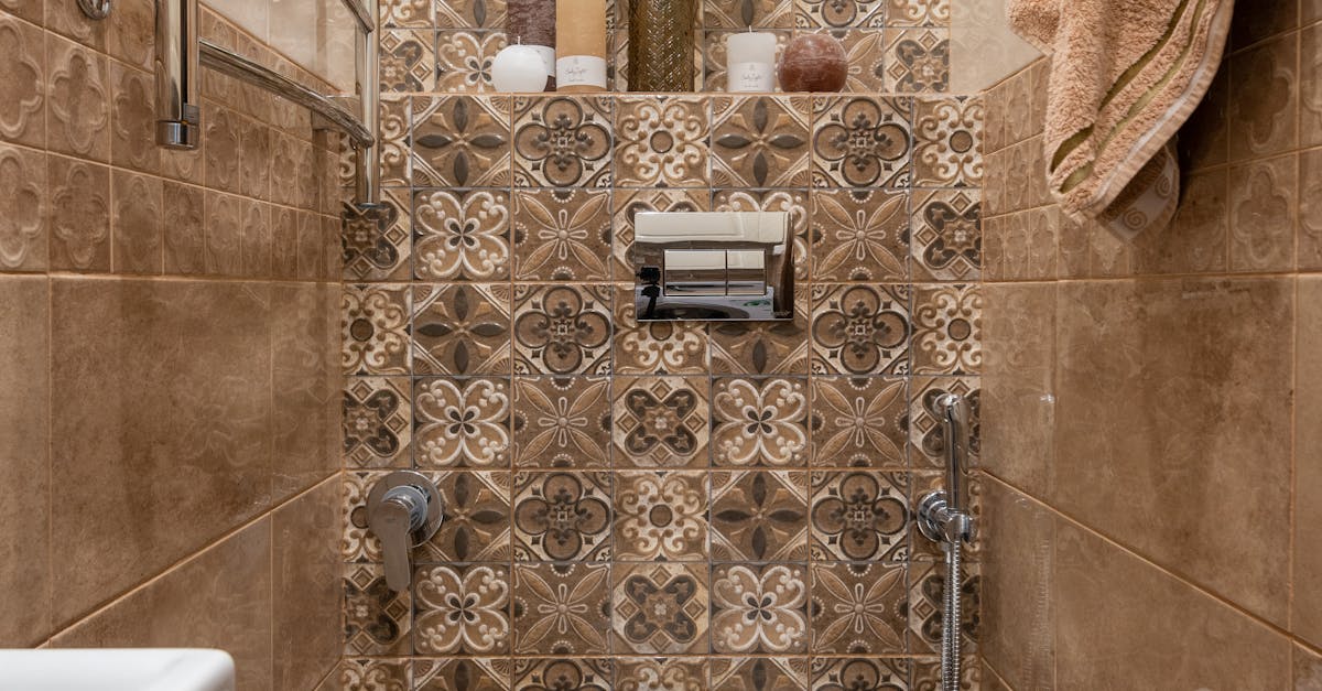 How do I know if my flush valve is broken?