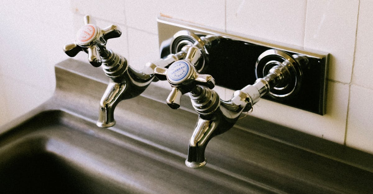 How do you fix a leaky tap connection?