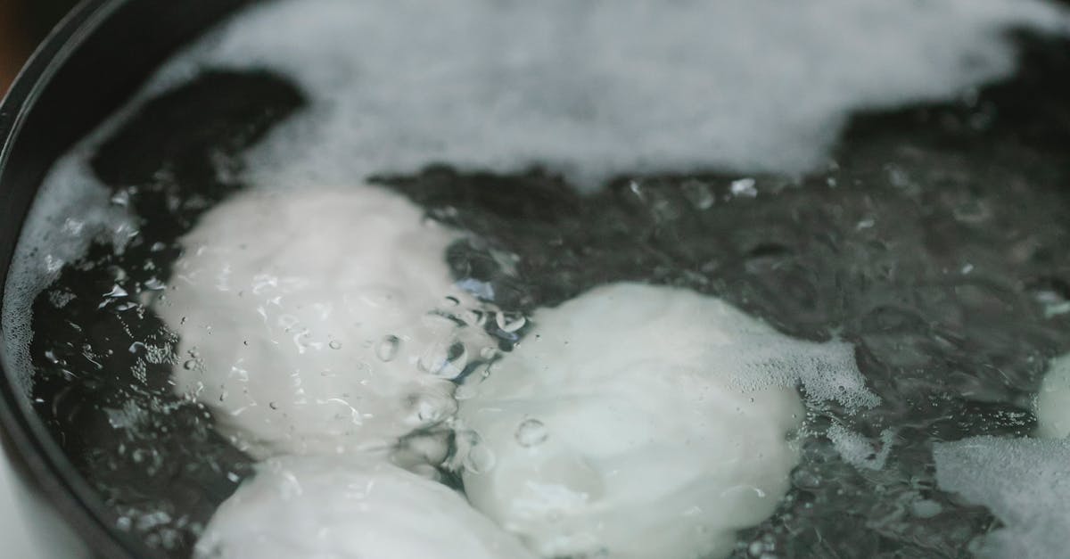 How many years does an electric hot water heater last?